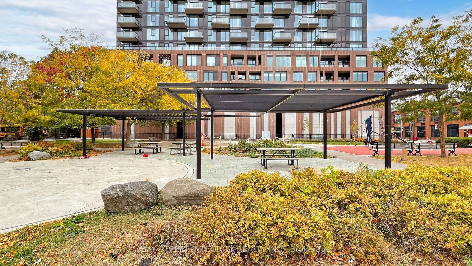 Condo for sale at 1018-270 Dufferin Street, Toronto, South Parkdale, M6K 3R4 - MLS: W11950492