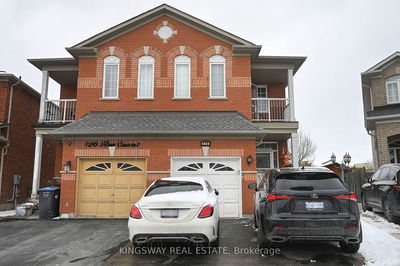 918 Khan Cres, Mississauga - East Credit