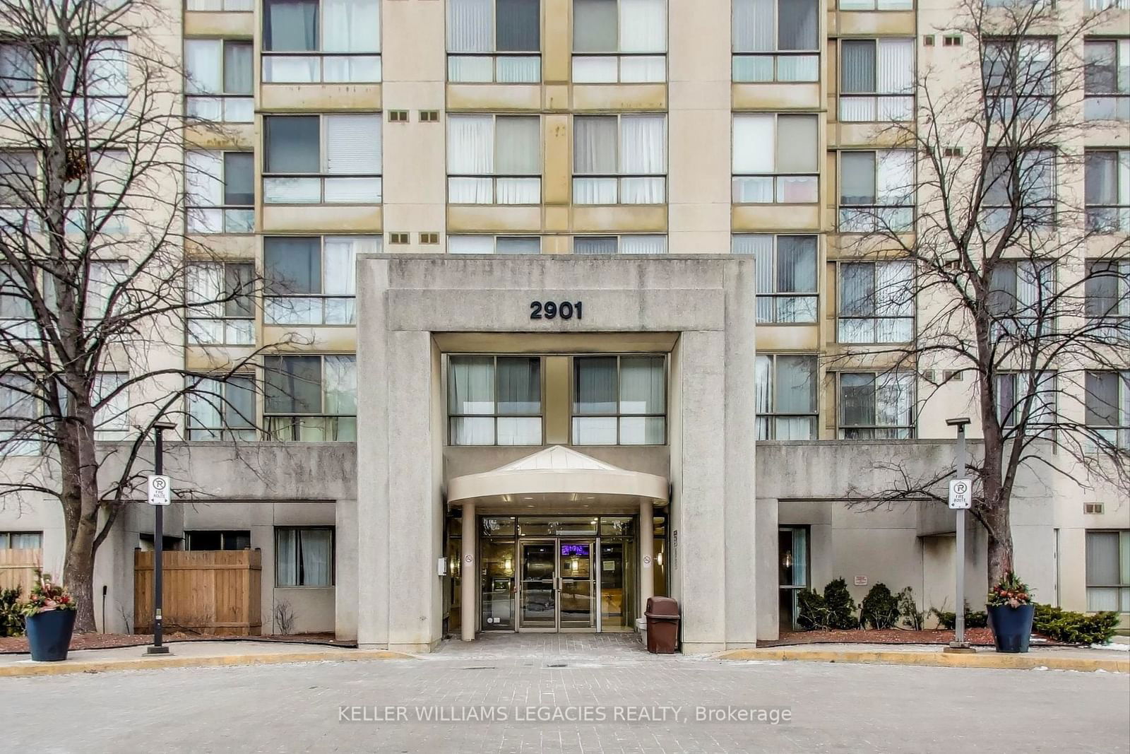 Condo for sale at 801-2901 Kipling Avenue, Toronto, Mount Olive-Silverstone-Jamestown, M9V 5E5 - MLS: W11950621