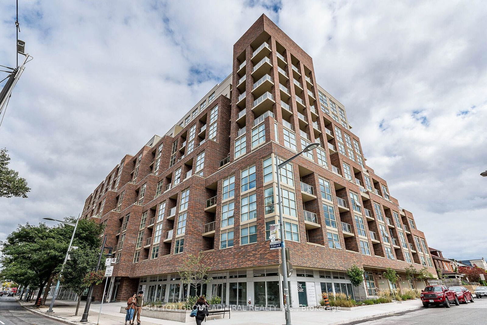 Condo for lease at 817-1787 St. Clair Avenue, Toronto, Weston-Pellam Park, M6N 1J6 - MLS: W11950795