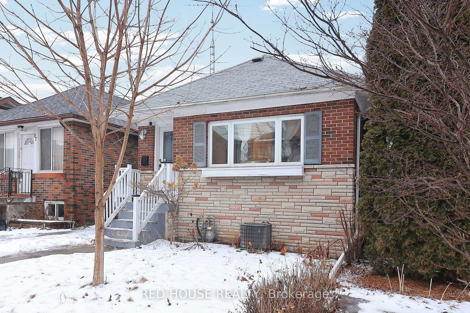 Detached House for sale at 95 Tenth Street, Toronto, New Toronto, M8V 3E9 - MLS: W11950870