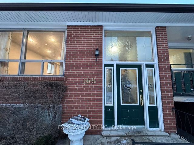 Semi-Detached House for lease at Main-169 Chalkfarm Drive, Toronto, Downsview-Roding-CFB, M3L 1L7 - MLS: W11950877