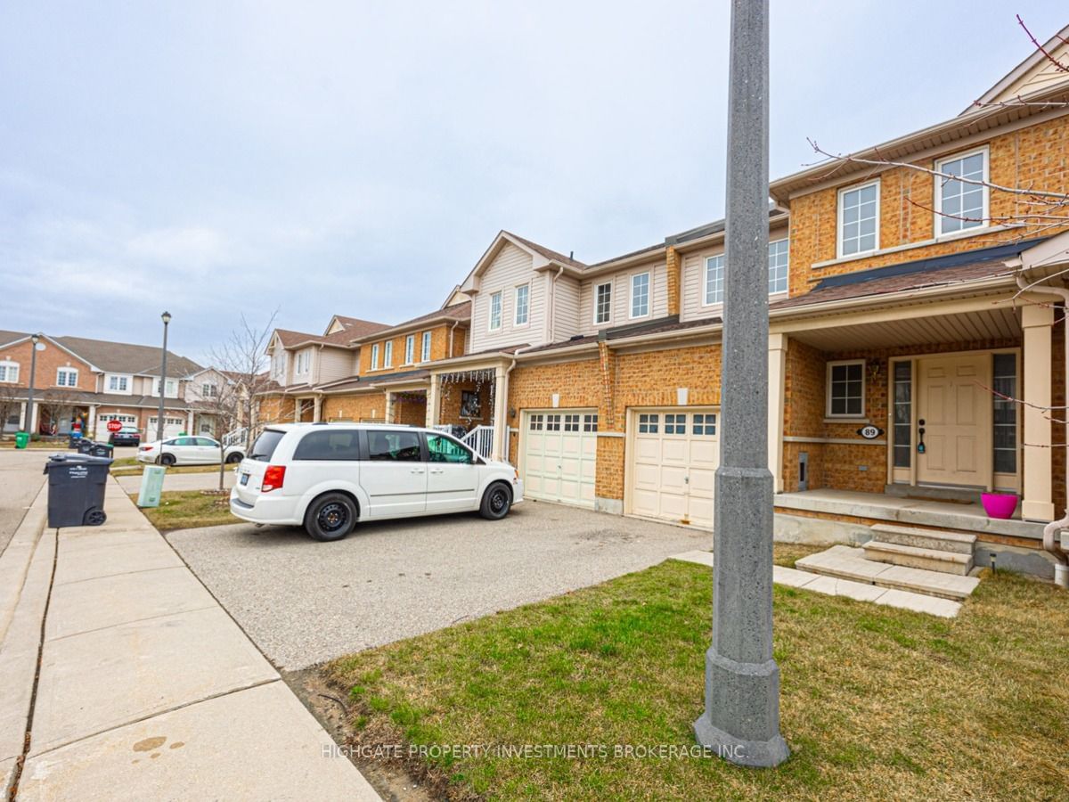 Townhouse for lease at 89-6035 Bidwell Trail, Mississauga, East Credit, L5V 3C9 - MLS: W11951176