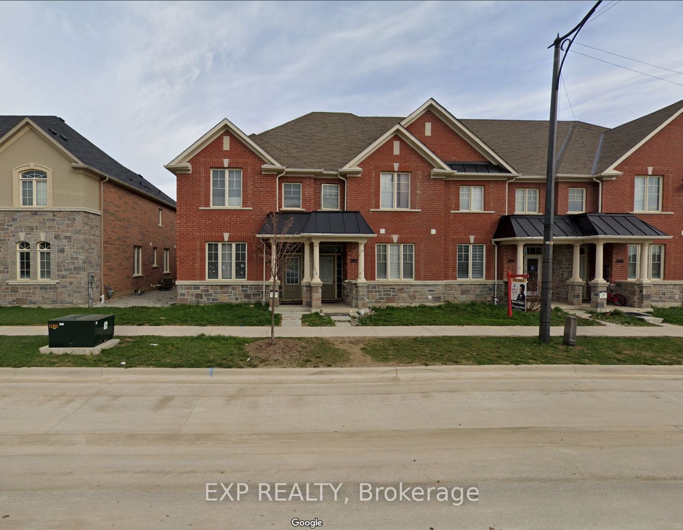 Townhouse for lease at 260 Inspire Boulevard, Brampton, Sandringham-Wellington North, L6R 0B6 - MLS: W11951306