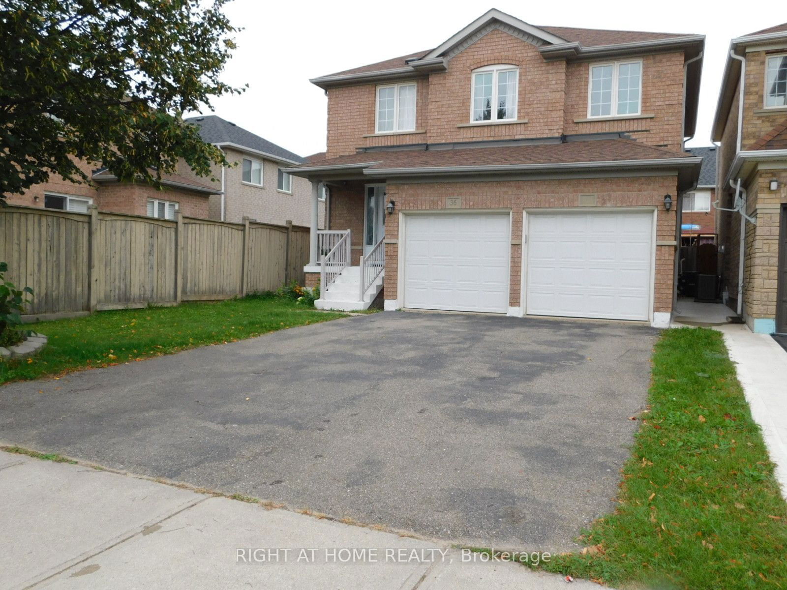 Detached House for lease at Lower-36 Mccrimmon Drive, Brampton, Fletcher's Meadow, L7A 2Z5 - MLS: W11951318