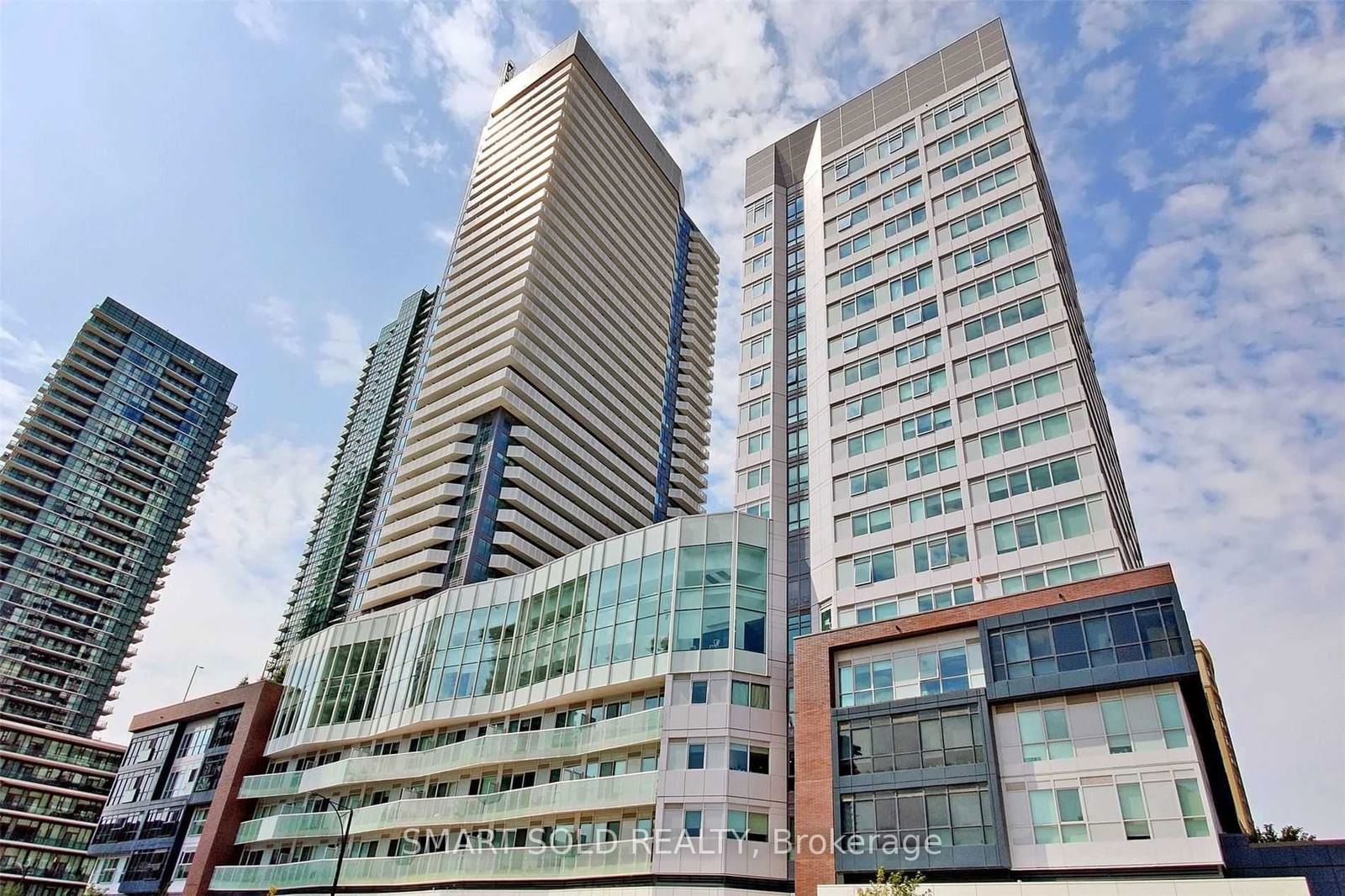 Condo for lease at 4110-4065 Confederation Pkwy, Mississauga, City Centre, L5B 0L4 - MLS: W11951409