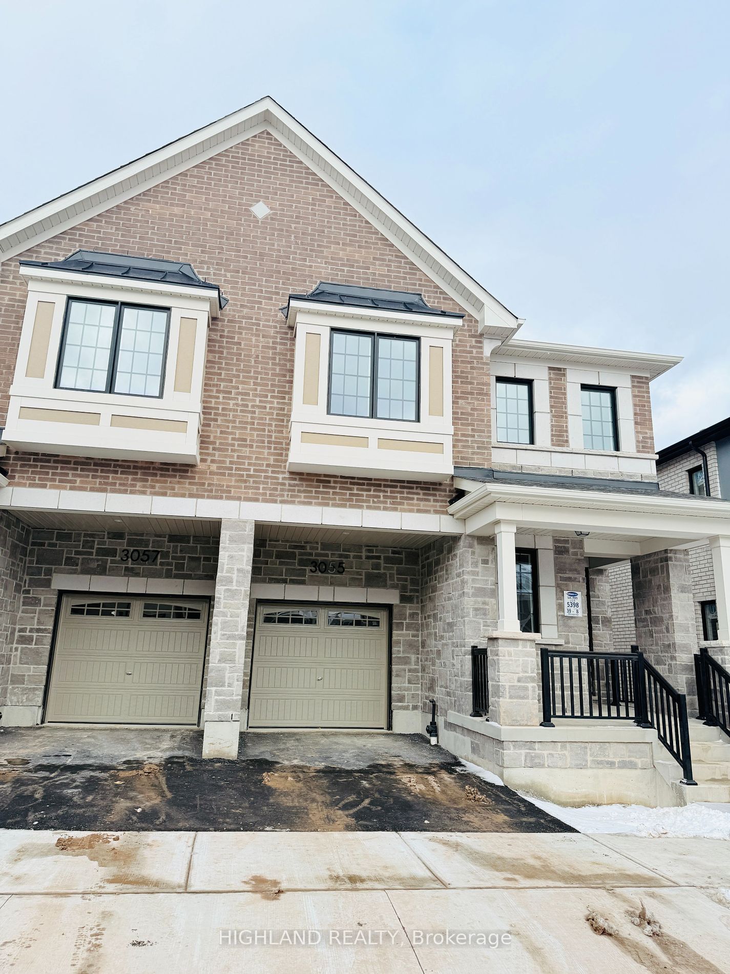 Townhouse for lease at 3055 Langdon Road, Oakville, Rural Oakville, L6H 7Y4 - MLS: W11951419