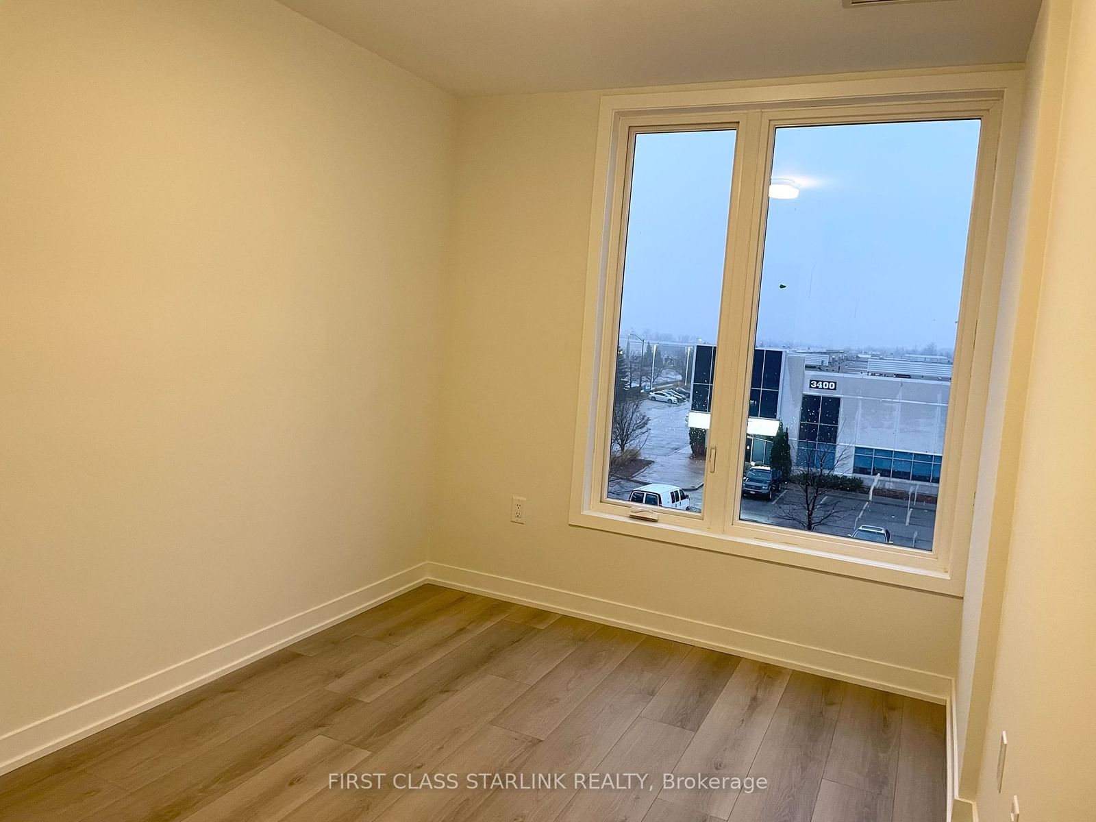 3401 Ridgeway Mississauga,ON L5L 5T3 — Photo 11