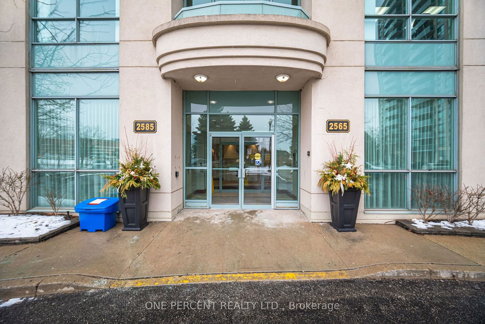 Condo for sale at 611-2565 Erin Centre Boulevard, Mississauga, Central Erin Mills, L5M 6Z8 - MLS: W11951449