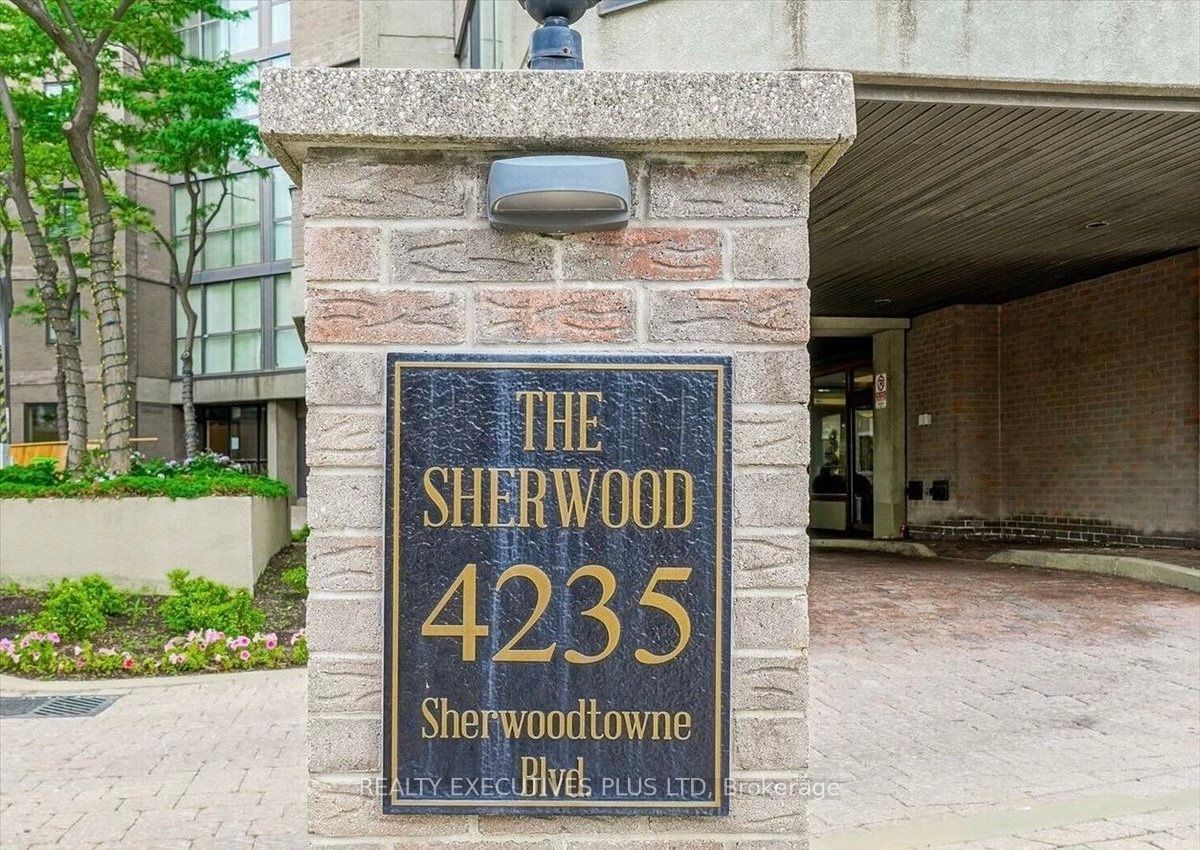 Condo for sale at 702-4235 Sherwoodtowne Boulevard, Mississauga, City Centre, L4Z 1W3 - MLS: W11951473