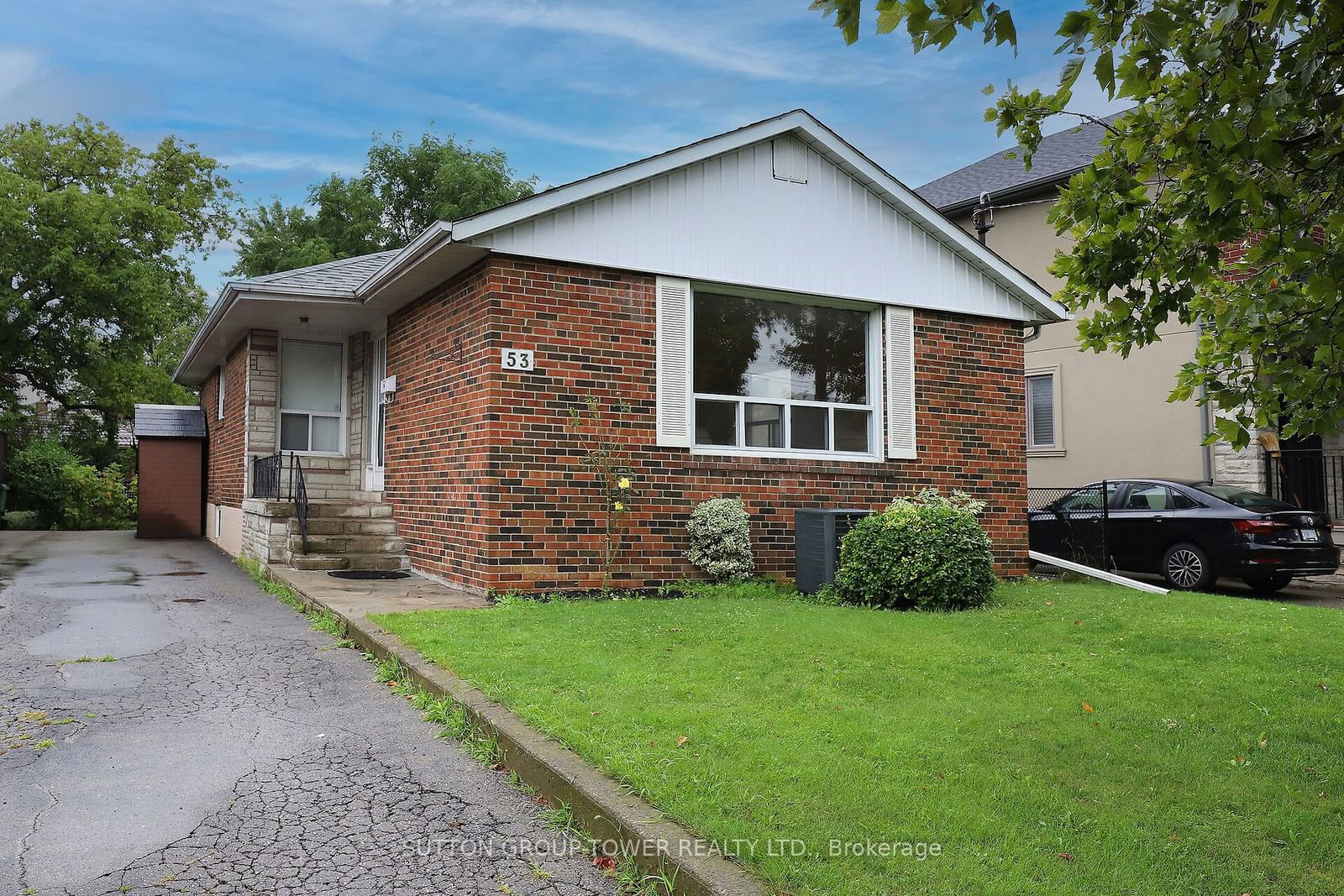 Detached House for sale at 53 Lynnford Drive, Toronto, Islington-City Centre West, M9B 1H8 - MLS: W11951512