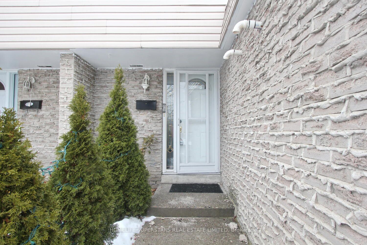 Townhouse for sale at 10-3600 Morning Star Drive, Mississauga, Malton, L4T 1Y5 - MLS: W11951697