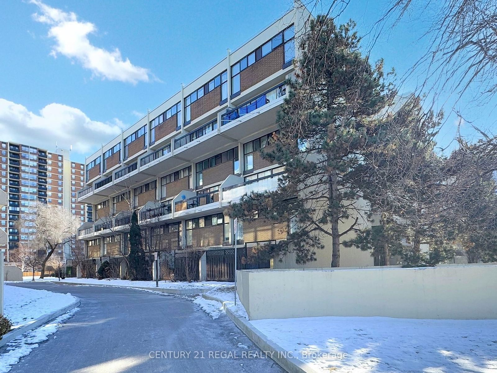 Condo for sale at 105-364 The East Mall, Toronto, Islington-City Centre West, M9B 6C5 - MLS: W11951792