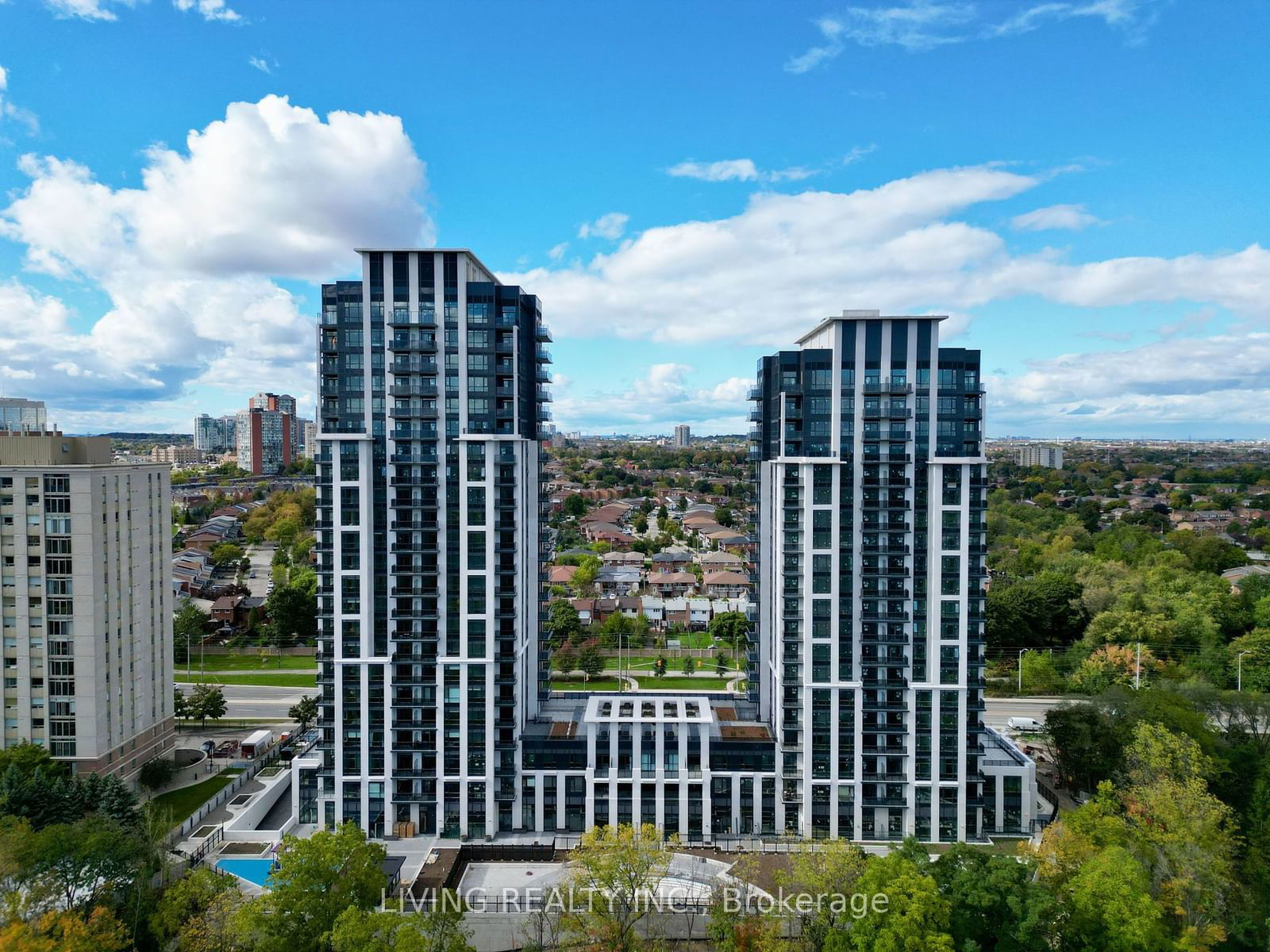 Condo for lease at 1210-202 Burnhamthrope Street, Mississauga, City Centre, L5A 4L4 - MLS: W11951834