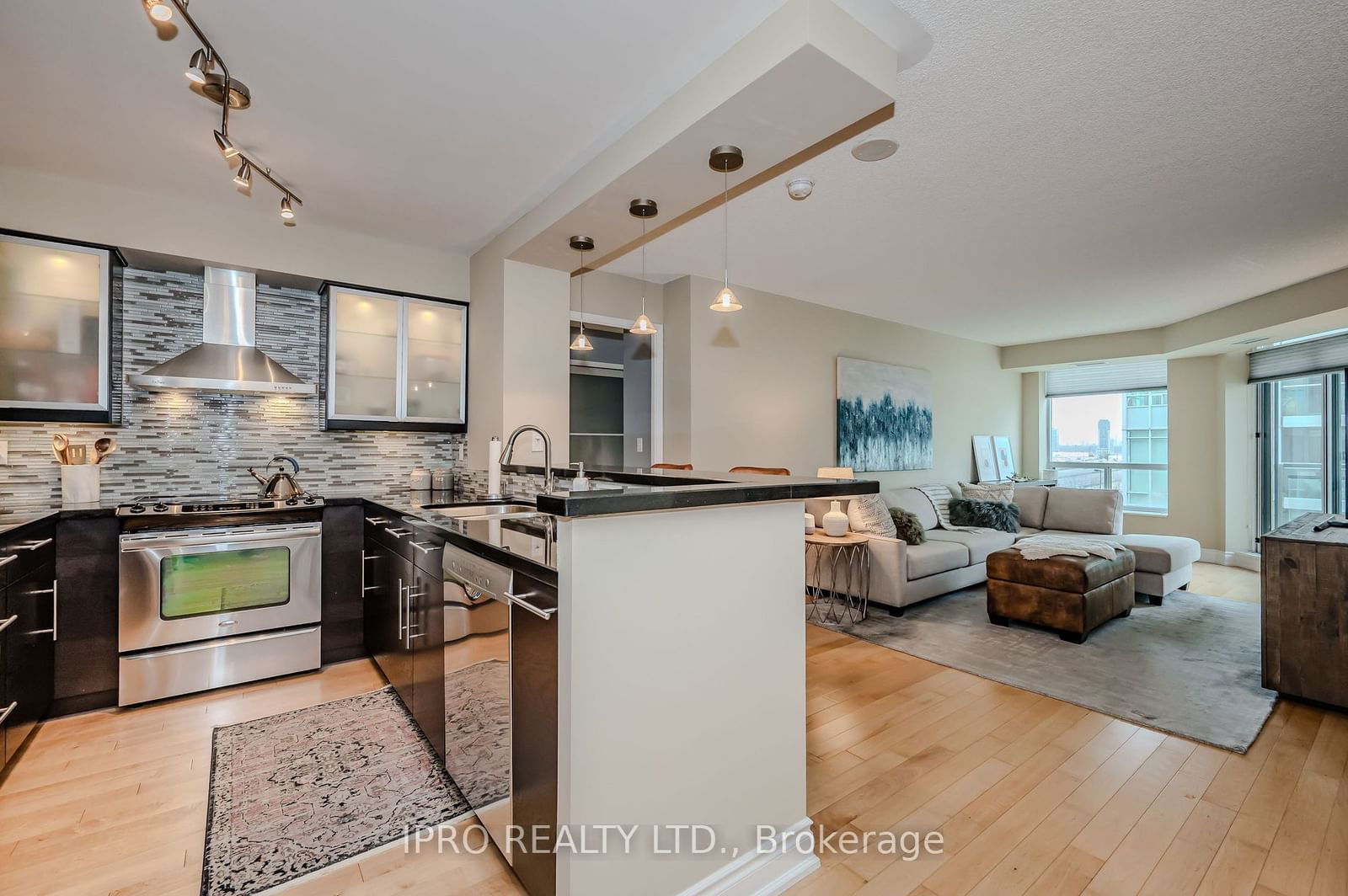 Condo for sale at 605-190 Manitoba Street, Toronto, Mimico, M8Y 3Y8 - MLS: W11952138