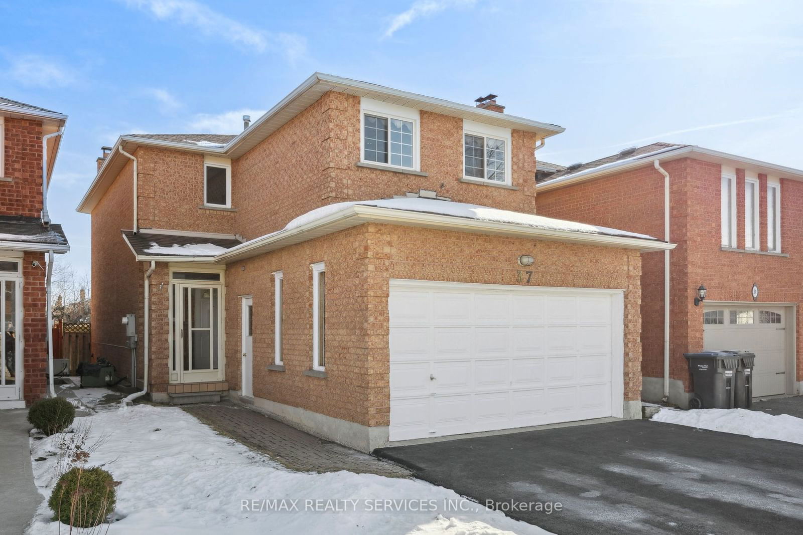 Detached House for sale at 37 Candy Crescent, Brampton, Northwood Park, L6X 3Z7 - MLS: W11952282