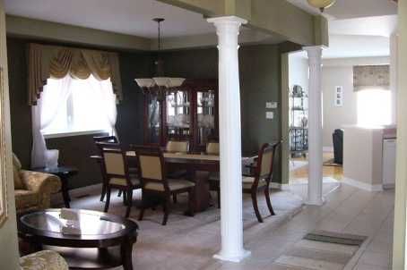 2530 Longridge Cres, Oakville, L6H6S2 | Image 2