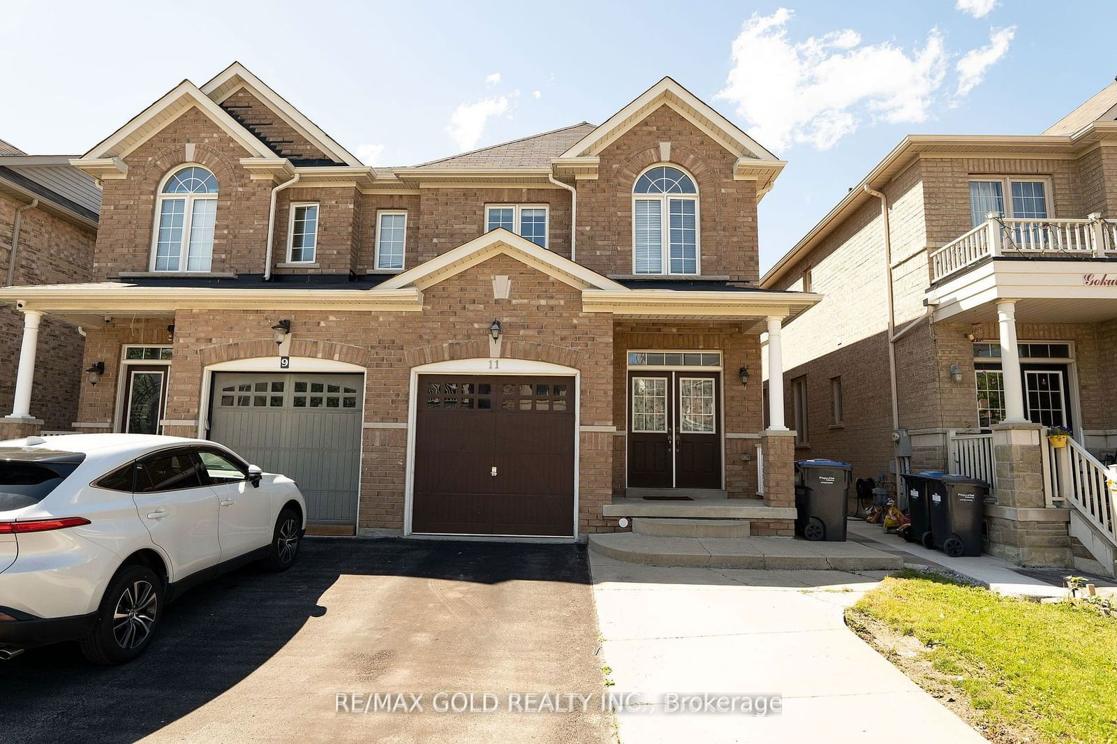 Semi-Detached House leased at (Upper)-11 Vanderpool Crescent, Brampton, Bram East, L6P 3W9 - MLS: W11952421