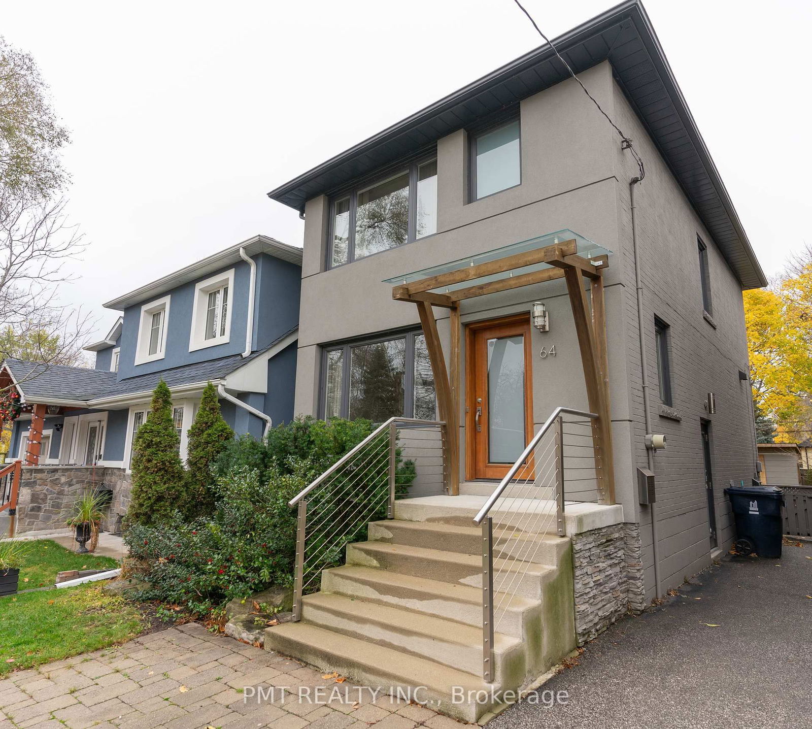 Detached House for lease at 64 Thirty Sixth Street, Toronto, Long Branch, M8W 3L2 - MLS: W11952438