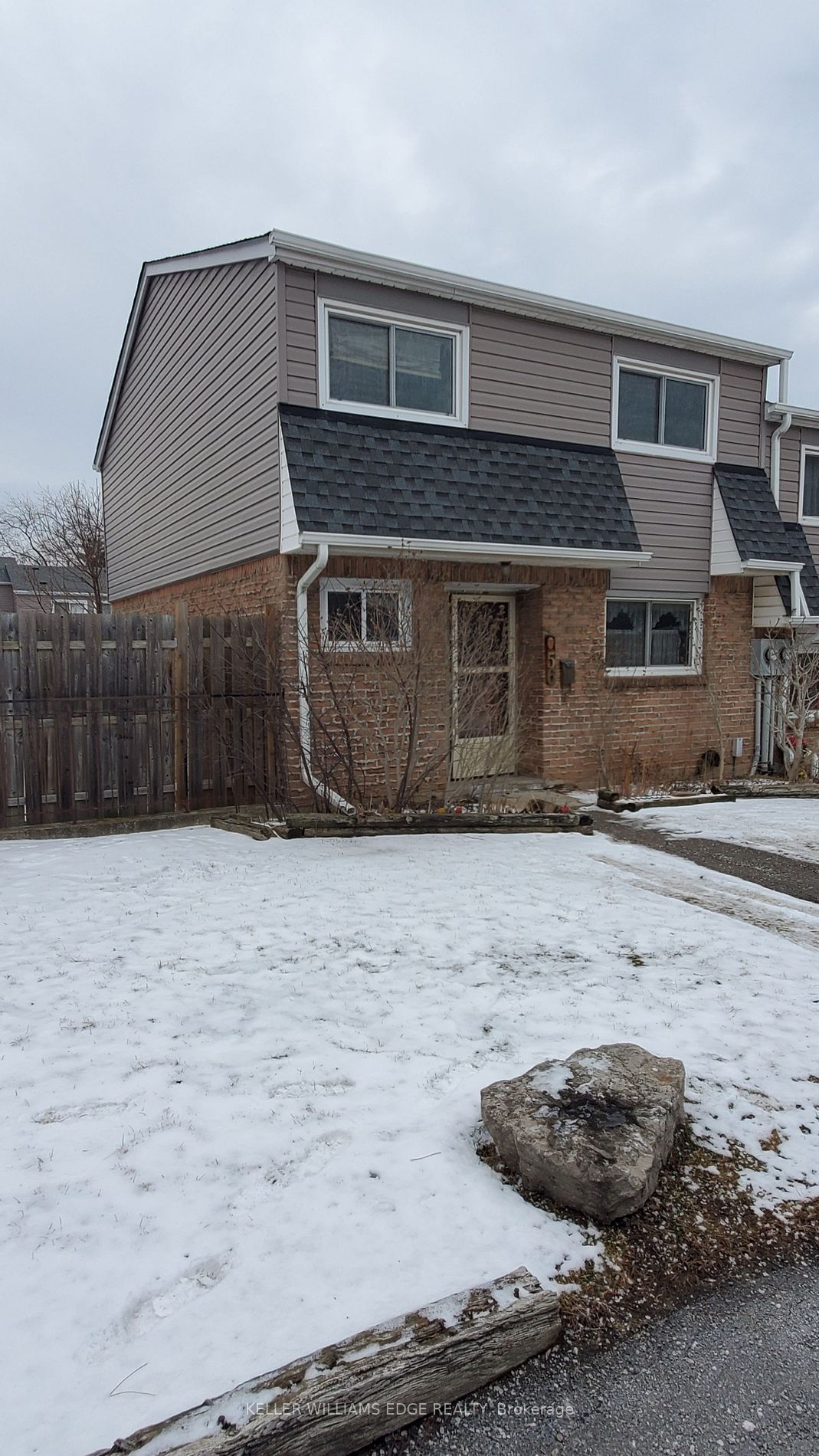 Townhouse for sale at 56-2050 Upper Middle Road, Burlington, Brant Hills, L7P 3R9 - MLS: W11952542