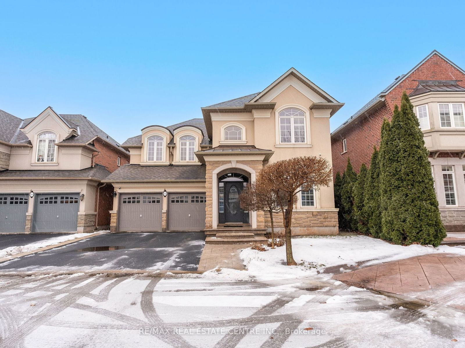 Detached House for sale at 3512 Rebecca Street, Oakville, Bronte West, L6L 6X9 - MLS: W11952815