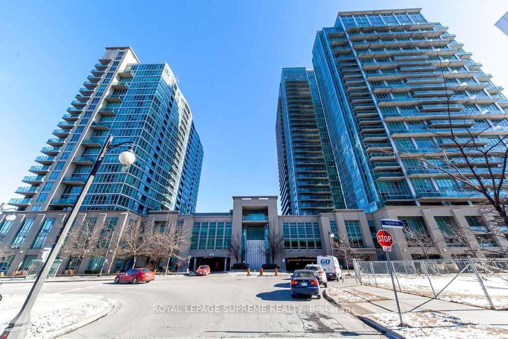 Condo leased at 803-185 Legion Road, Toronto, Mimico, M8Y 0A1 - MLS: W11952847