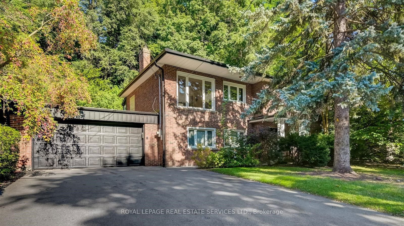 Detached House leased at 5 Easson Avenue, Toronto, High Park-Swansea, M6S 3W6 - MLS: W11952873