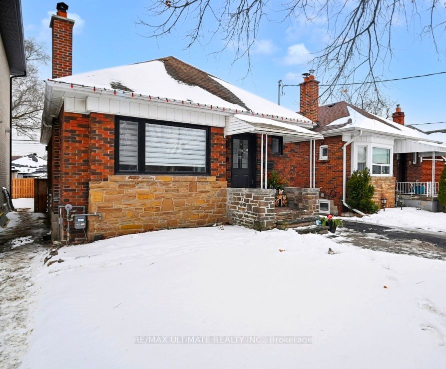 Detached House for sale at 49 Delemere Avenue, Toronto, Rockcliffe-Smythe, M6N 1Z8 - MLS: W11953013