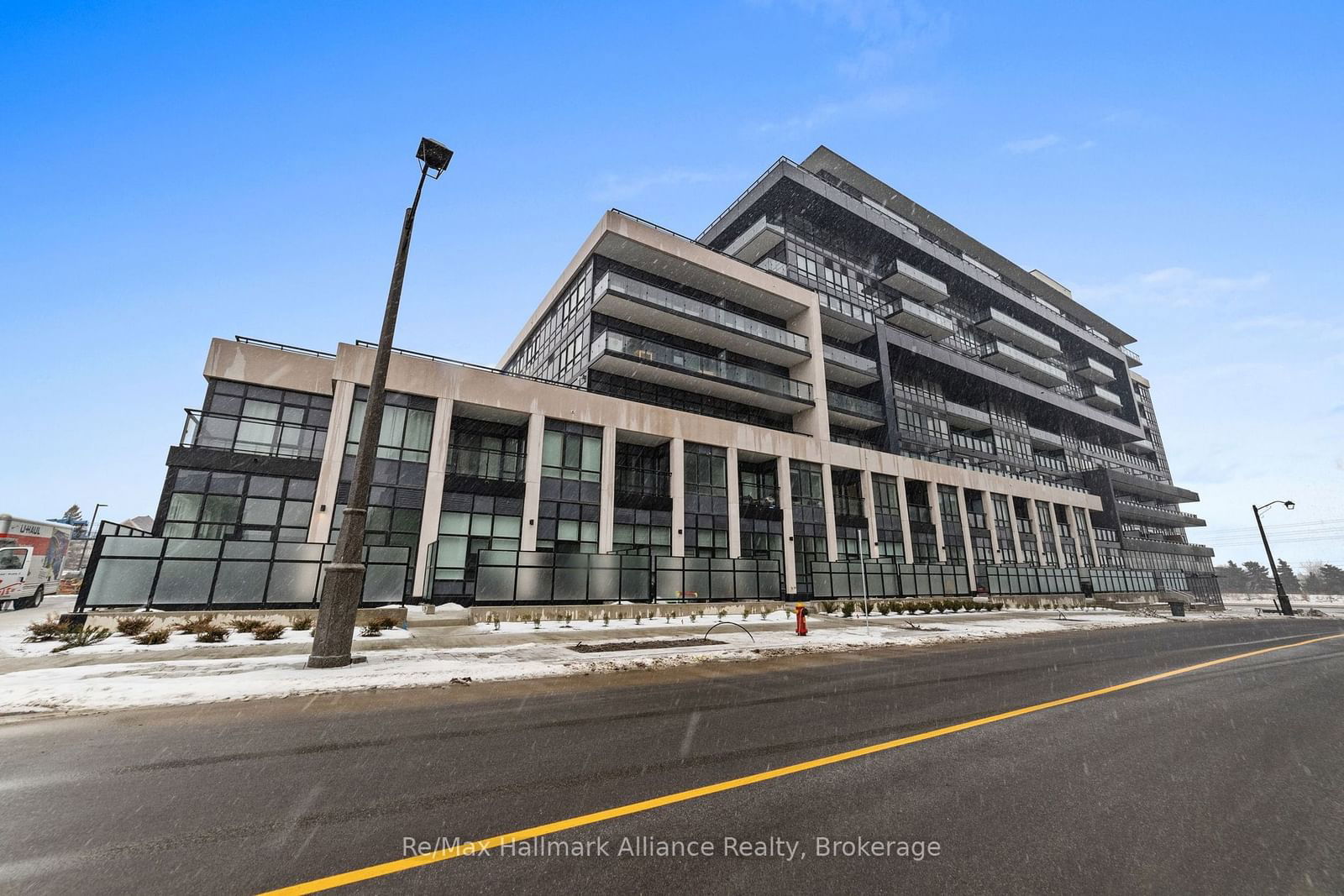 Condo for lease at PH23-395 Dundas Street, Oakville, Rural Oakville, L6M 4M2 - MLS: W11953123