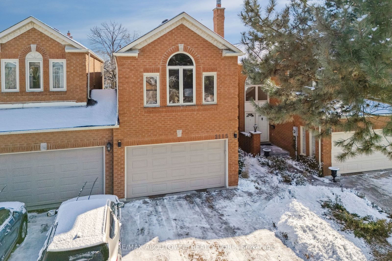 Detached House sold at 2115 Blacksmith Lane, Oakville, Glen Abbey, L6M 3A4 - MLS: W11953168