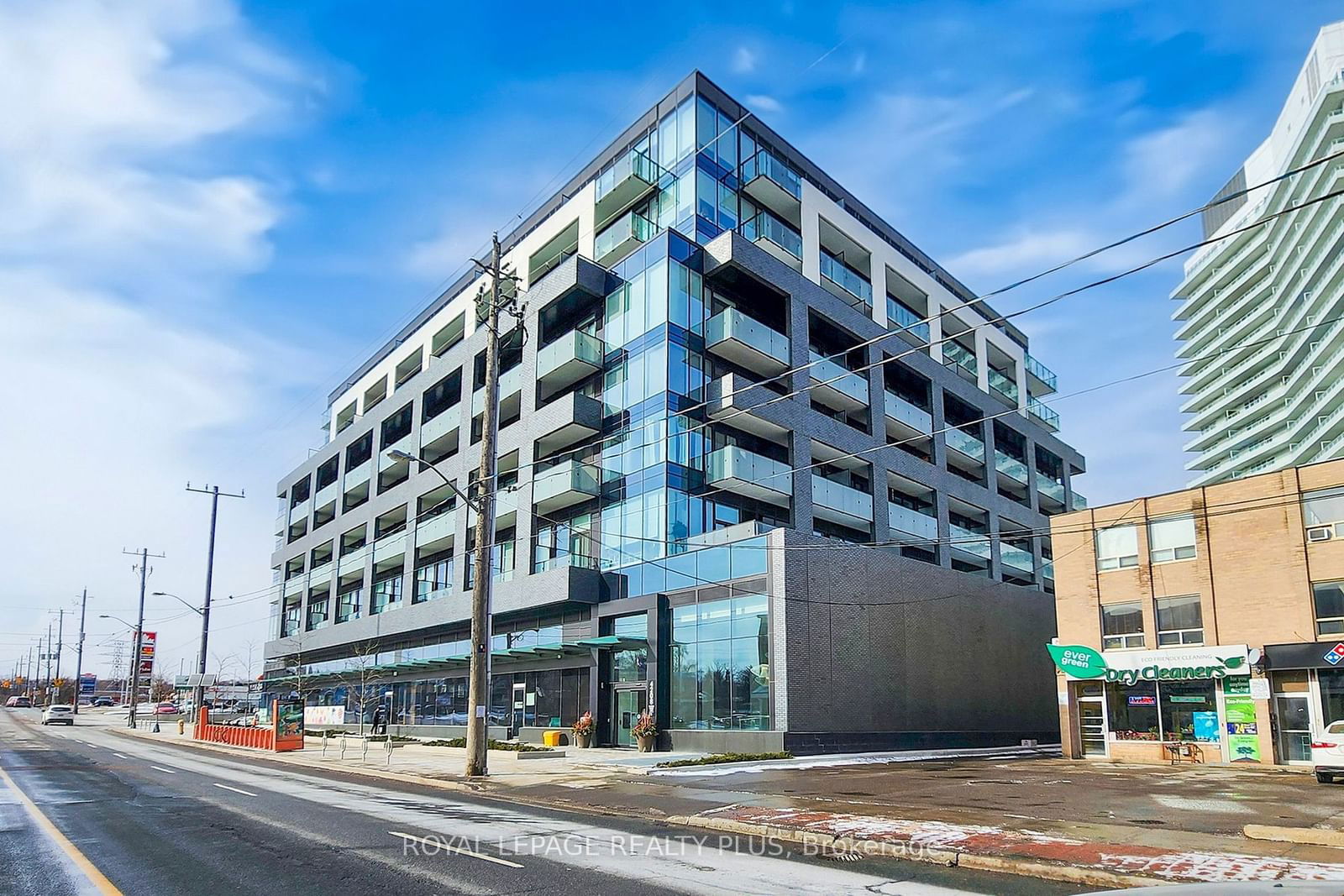 Condo for lease at 805-4208 Dundas Street, Toronto, Edenbridge-Humber Valley, M8X 0B1 - MLS: W11953174