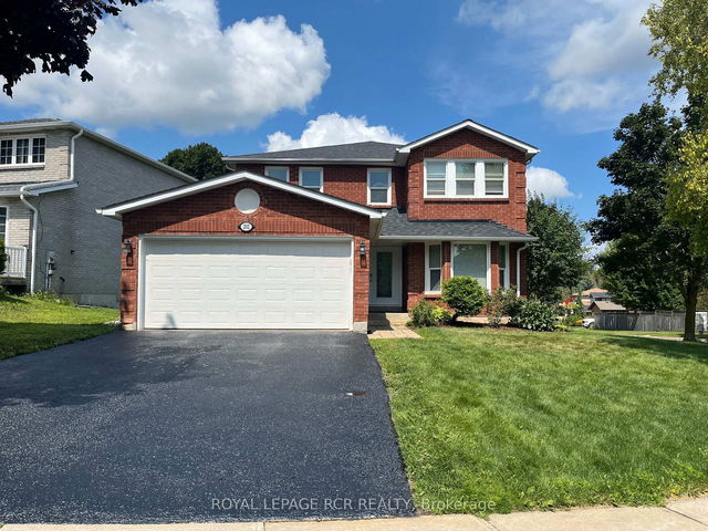 202 Edenwood Crescent