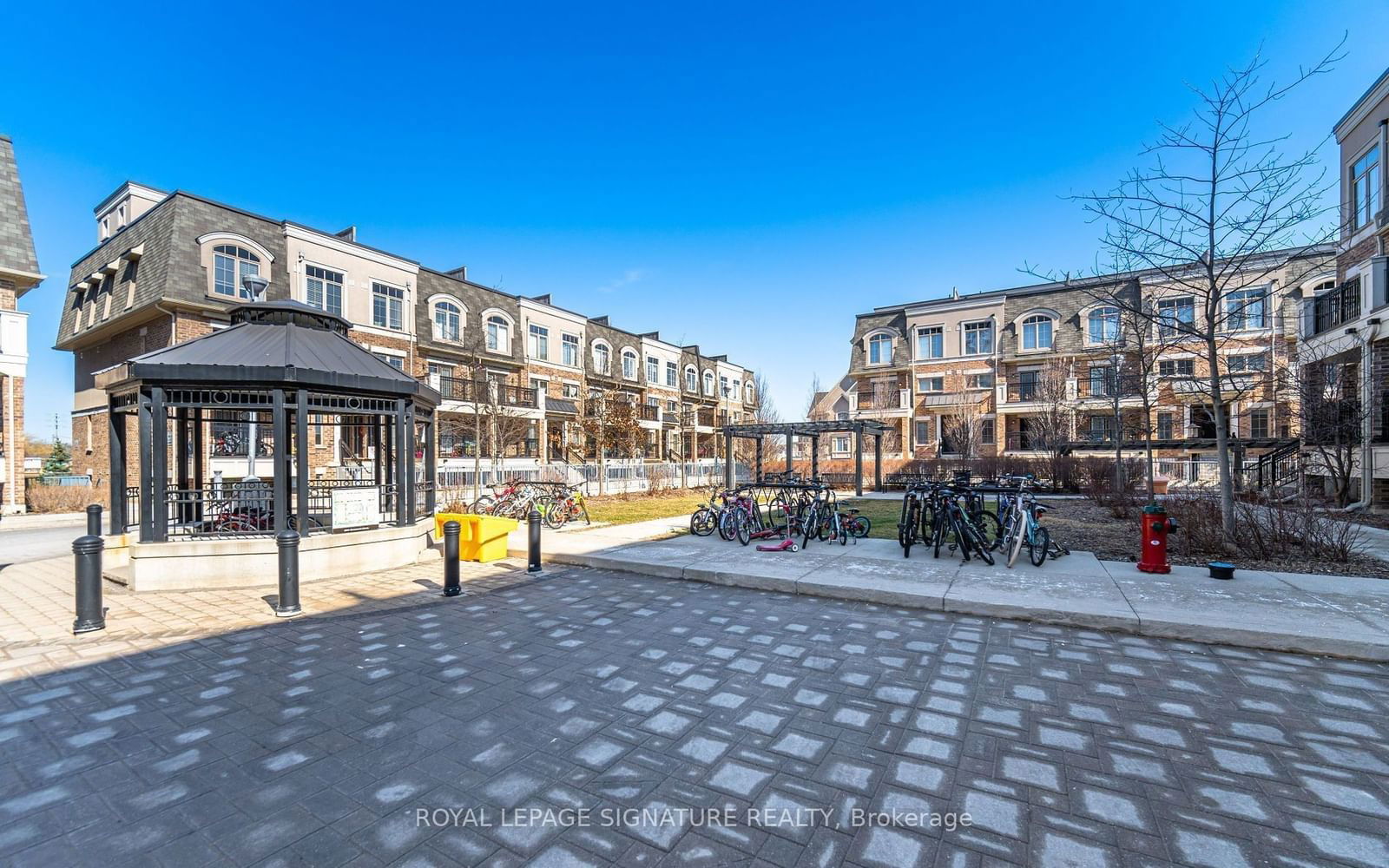 Townhouse for lease at 41-2441 Greenwich Drive, Oakville, West Oak Trails, L6M 0S4 - MLS: W11953303