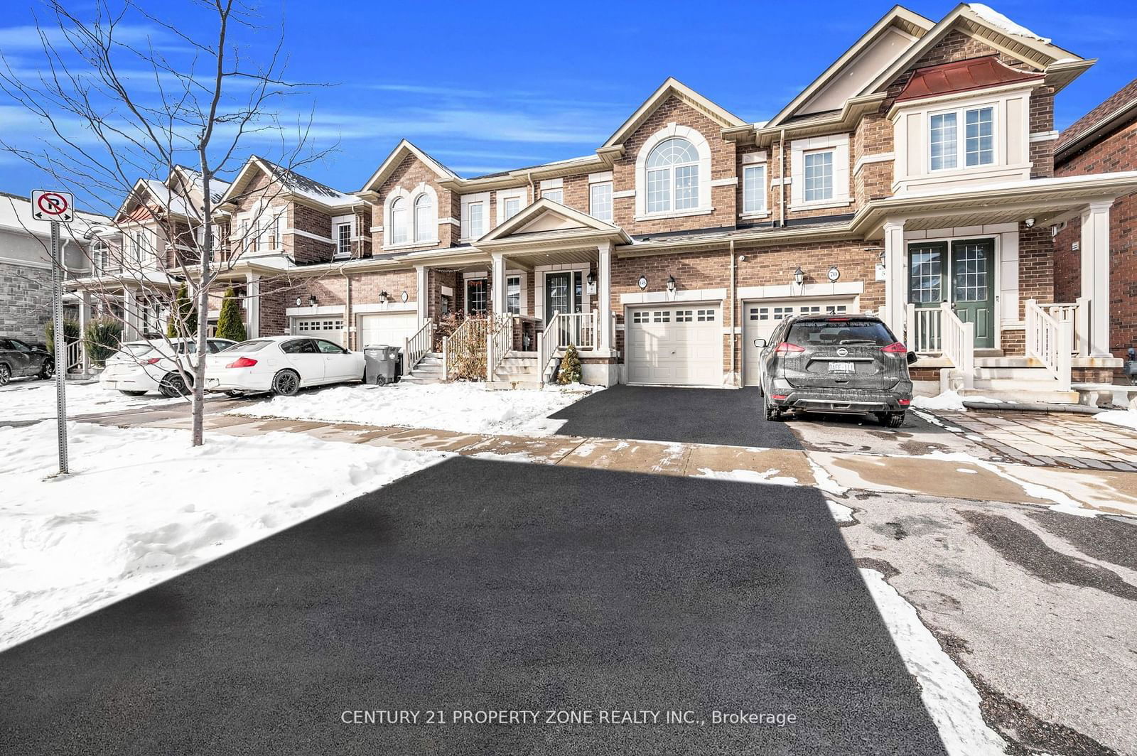 Townhouse for sale at 68 Ivor Crescent, Brampton, Northwest Brampton, L7A 4L7 - MLS: W11953631