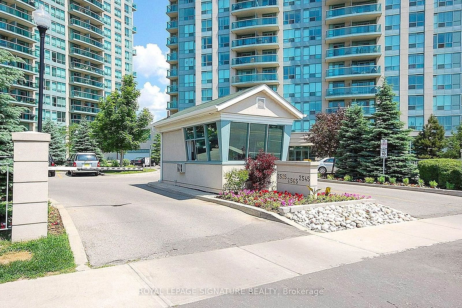 Condo for sale at 307-2585 Erin Centre Boulevard, Mississauga, Central Erin Mills, L5M 6Z7 - MLS: W11953882