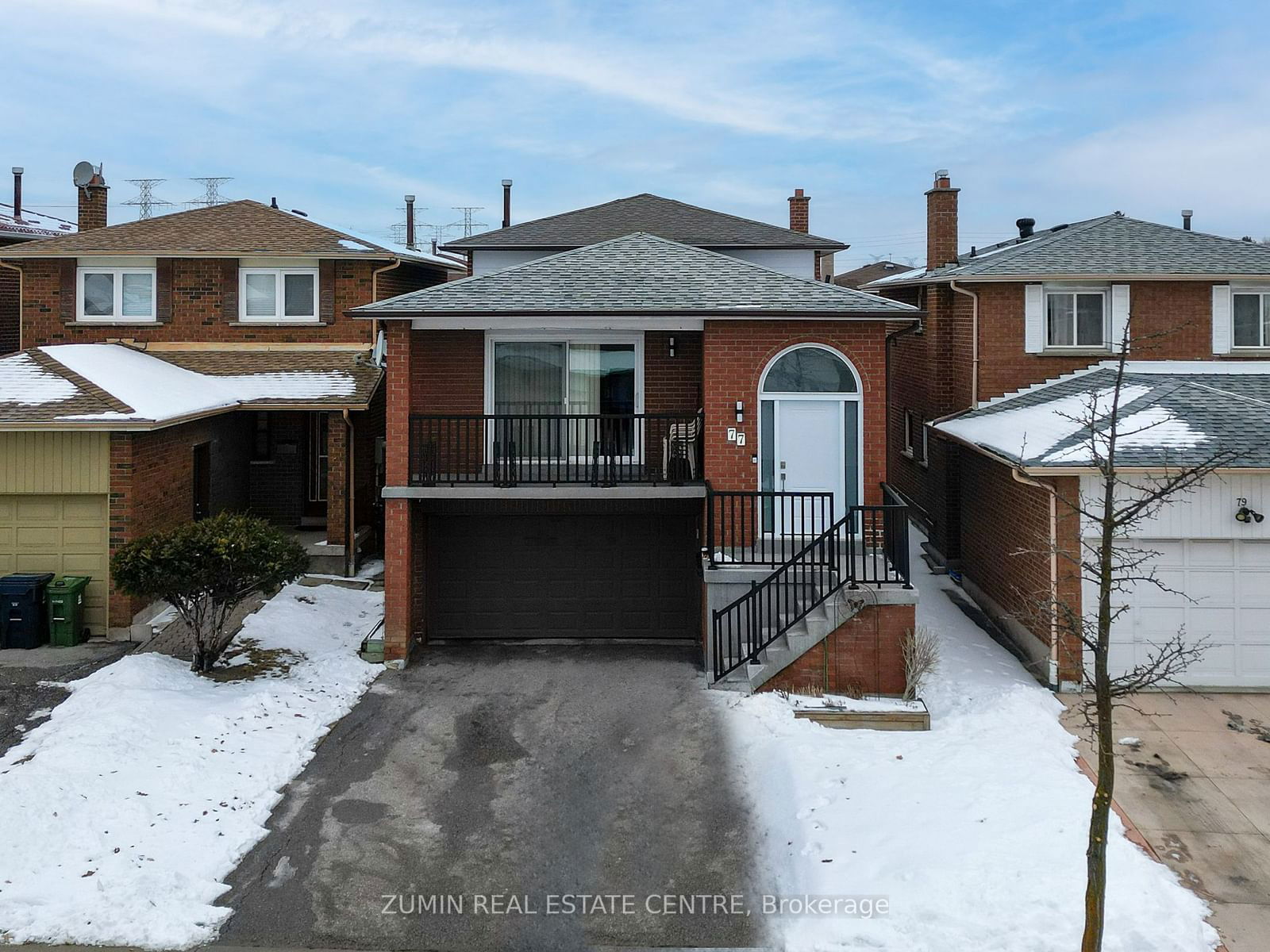 Detached House for sale at 77 Bordeaux Crct, Toronto, West Humber-Clairville, M9V 4Y9 - MLS: W11954018