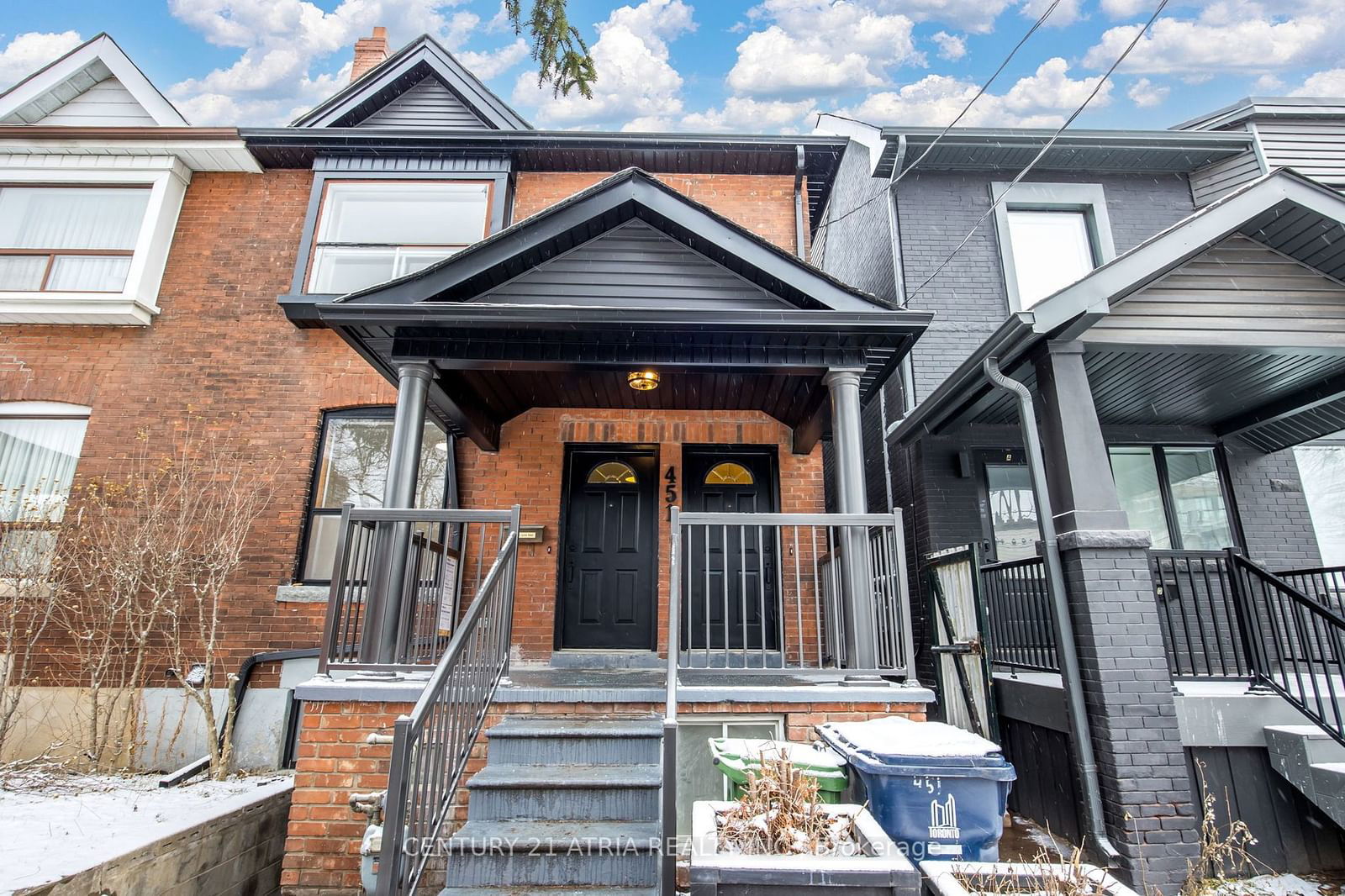 Detached House for lease at Upper-451 Lansdowne Avenue, Toronto, M6H 3Y2 - MLS: W11954151