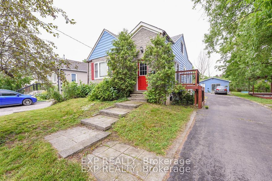 Detached House for sale at 32 Troy Street, Mississauga, Mineola, L5G 1S7 - MLS: W11954189