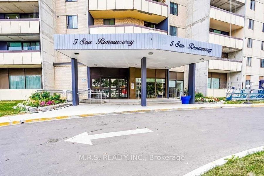 Condo for sale at 804-5 San Romano Way, Toronto, Black Creek, M3N 2Y4 - MLS: W11954346