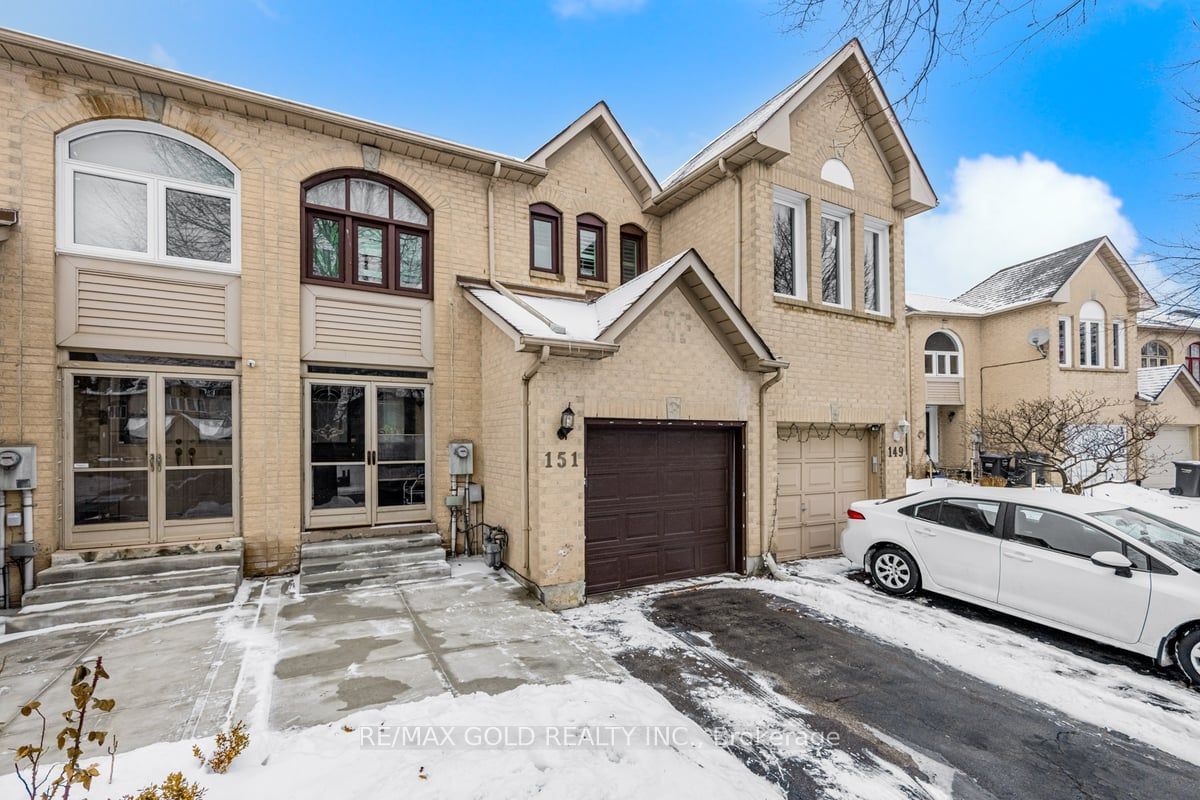 Townhouse for sale at 151 Richwood Crescent, Brampton, Brampton West, L6X 4N3 - MLS: W11954560