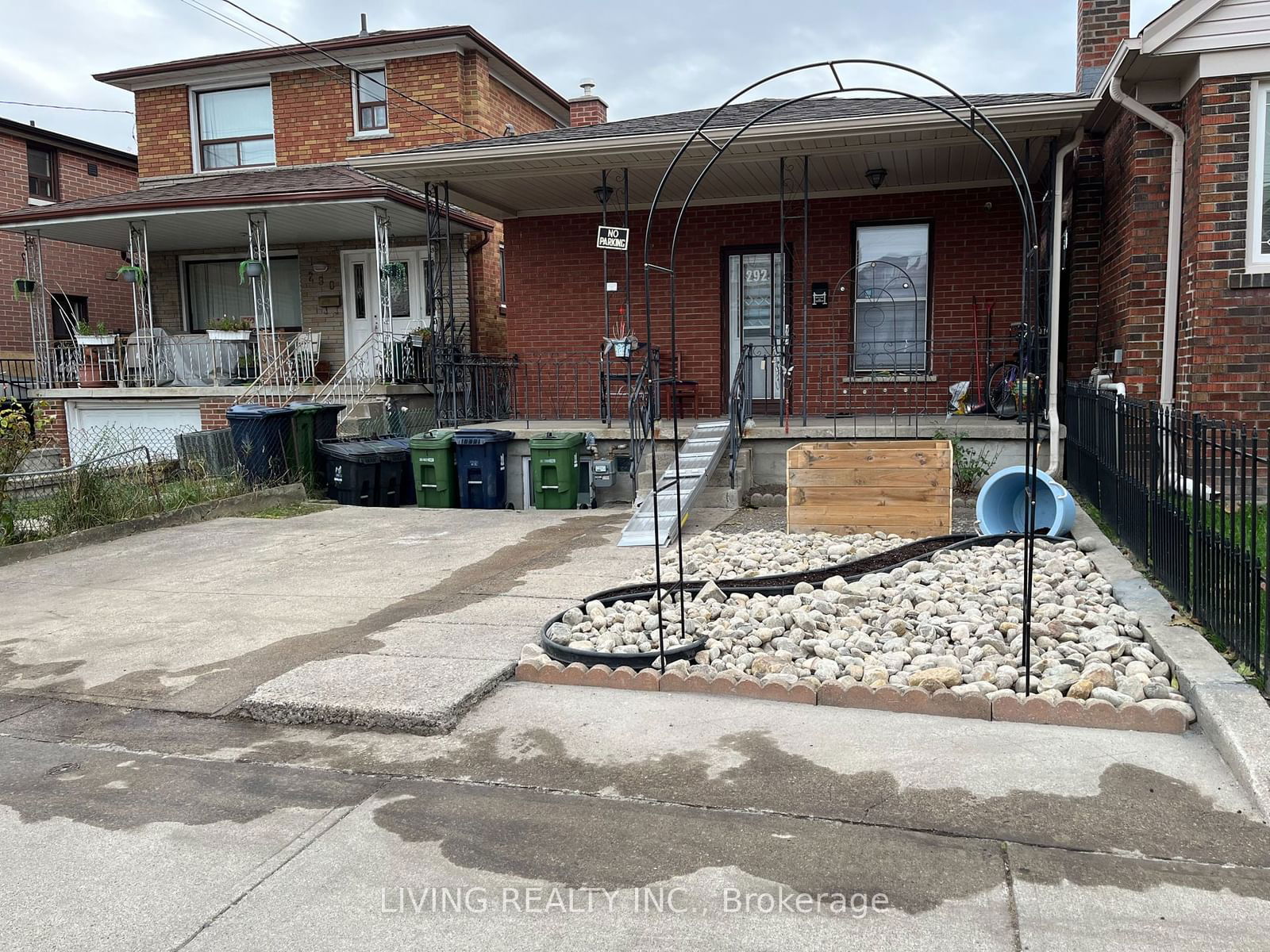 Lower Level for lease at #BSMT-292 Silverthorn Avenue, Toronto, Keelesdale-Eglinton West, M6N 3K6 - MLS: W11954760