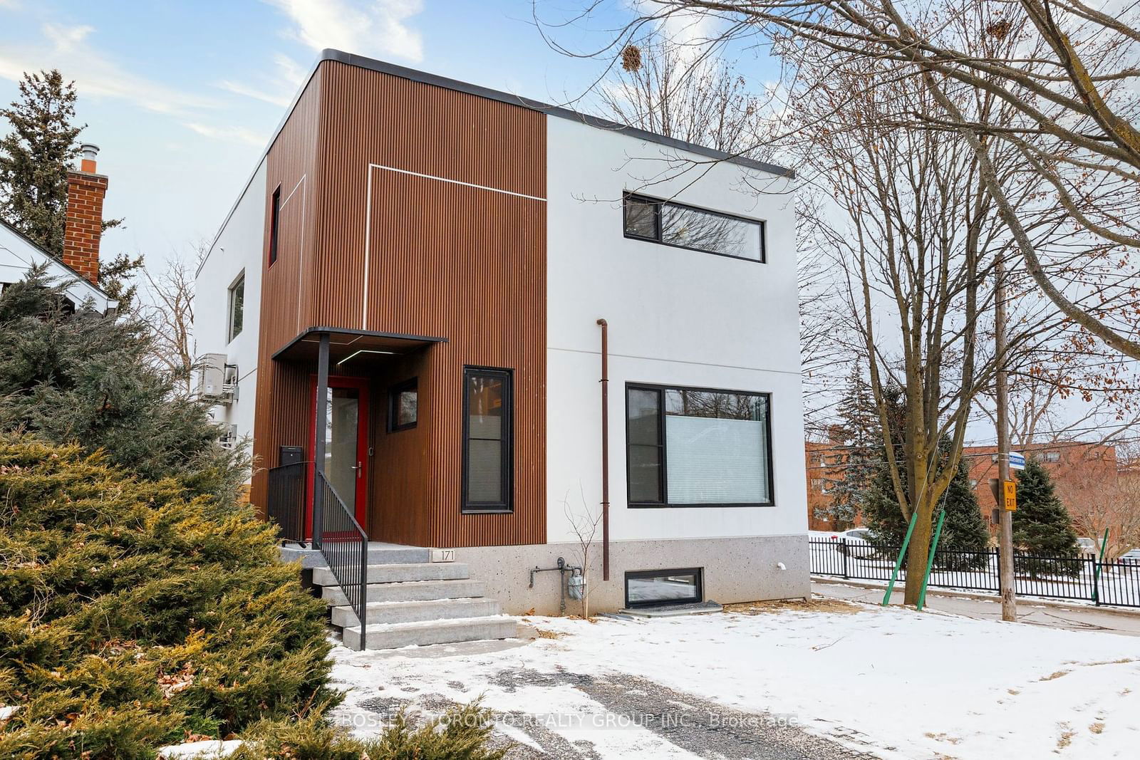 Detached House sold at 171 Windermere Avenue, Toronto, High Park-Swansea, M6S 3J8 - MLS: W11954774