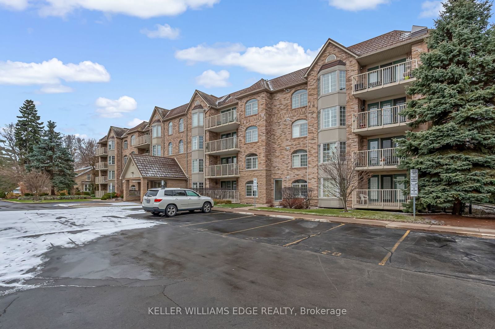 Condo for sale at A204-216 Plains Road, Burlington, Bayview, L7T 4K8 - MLS: W11955011