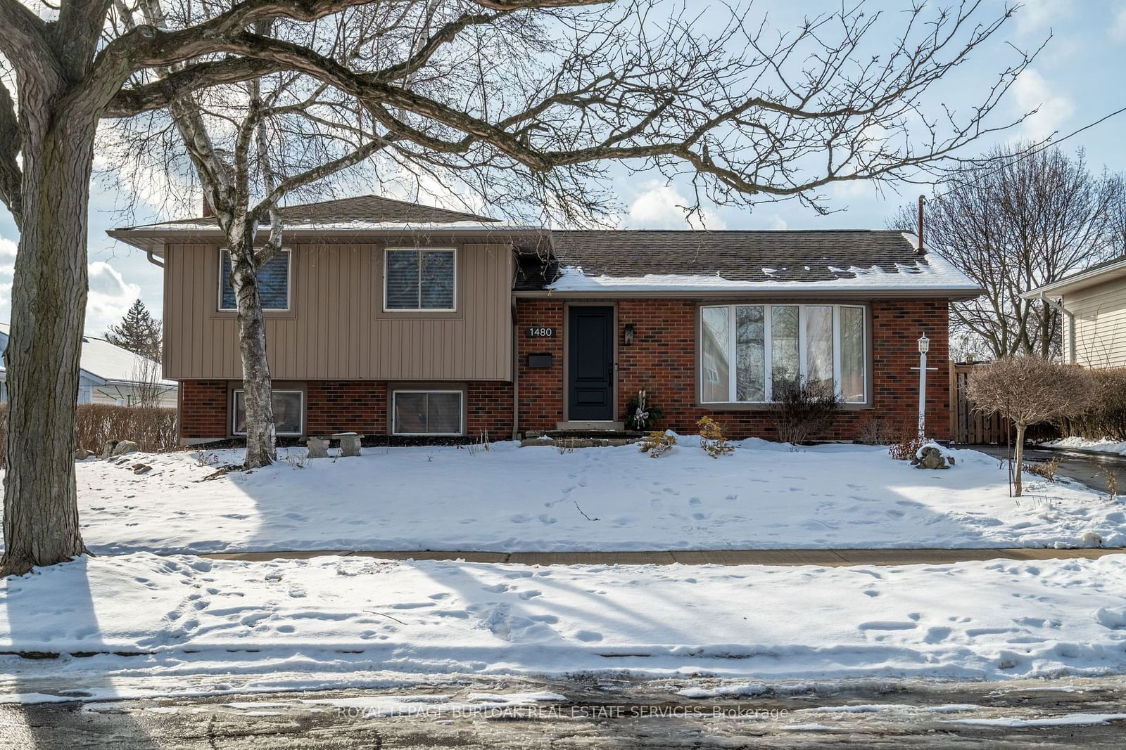 Detached House for sale at 1480 Barker Avenue, Burlington, Mountainside, L7P 2R4 - MLS: W11955216