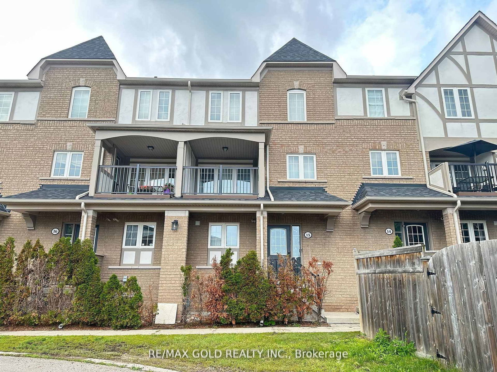 Townhouse for lease at 15-2361 Parkhaven Boulevard, Oakville, Uptown Core, L6H 7S7 - MLS: W11955290