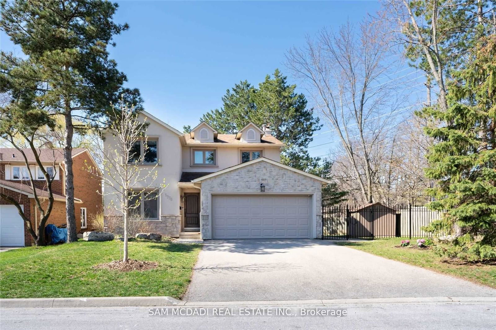 Detached House for sale at 1779 Fifeshire Court, Mississauga, Erin Mills, L5L 2T3 - MLS: W11955445