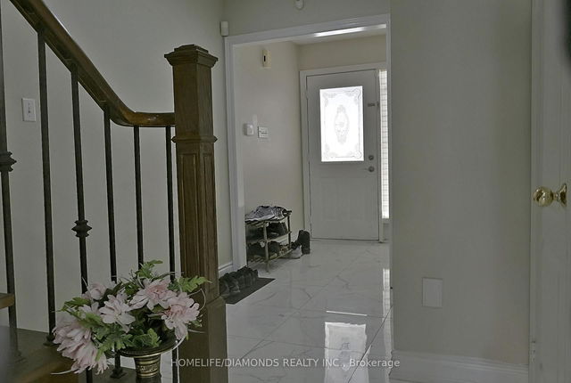 25 GOLDEN EAGLE Road