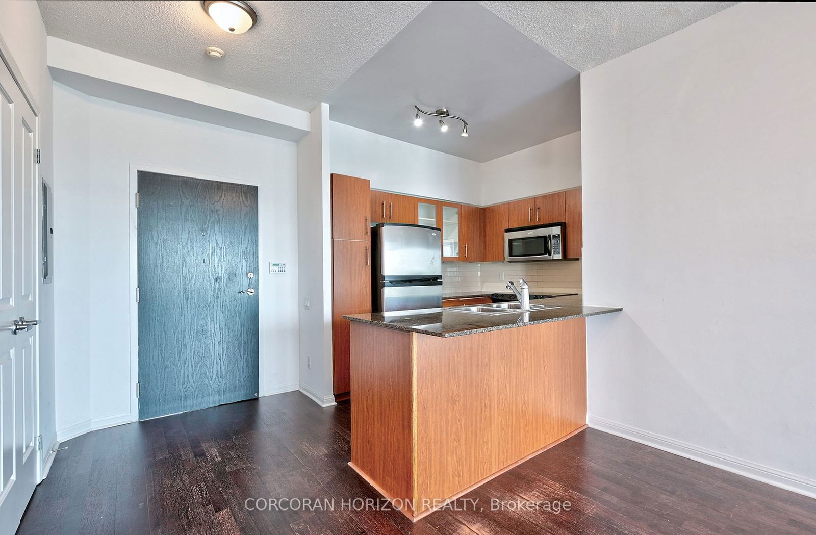 Condo for sale at 1708-15 Windermere Avenue, Toronto, High Park-Swansea, M6S 5A2 - MLS: W11955730