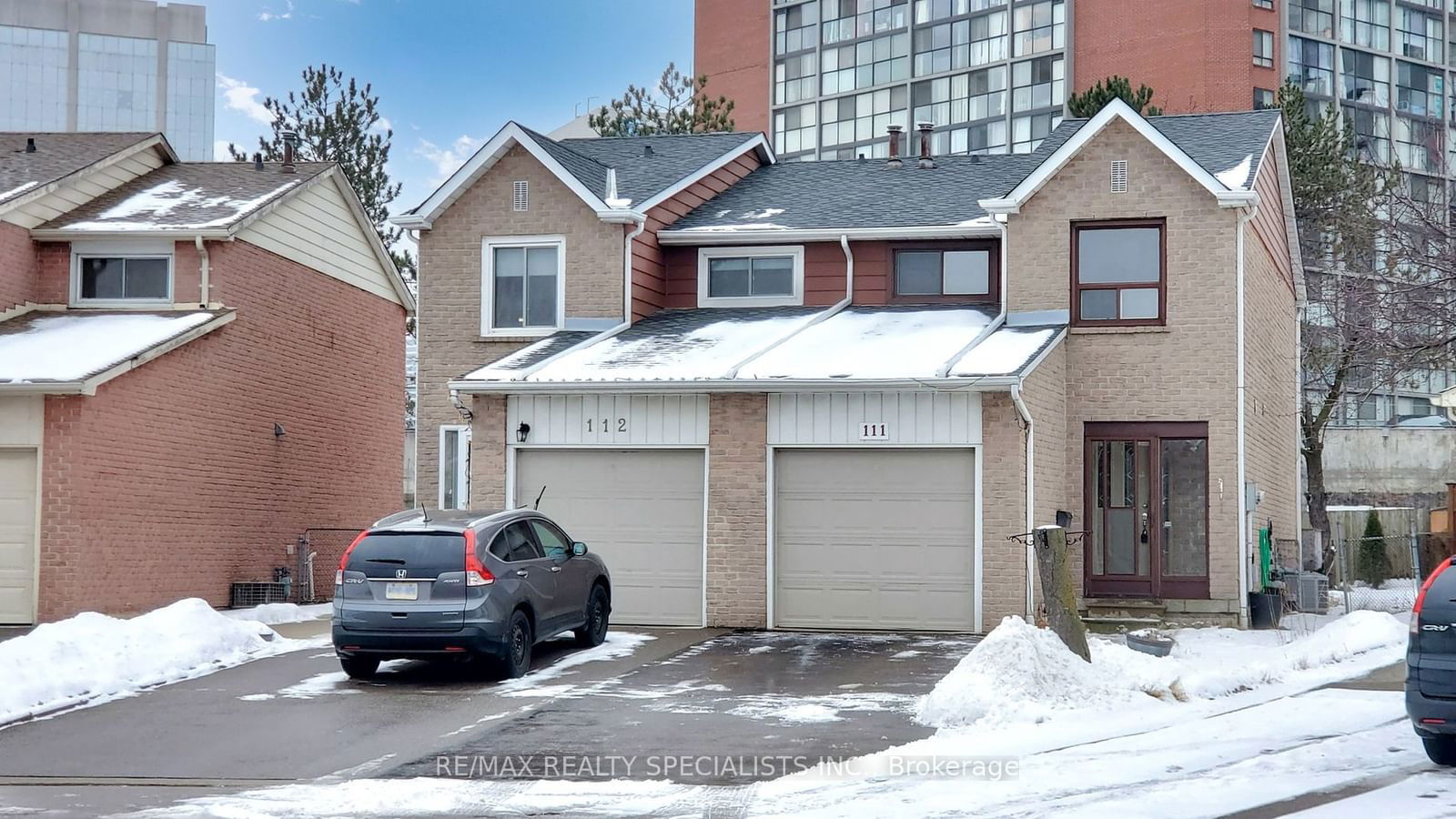 Semi-Detached House for sale at 111 Ashridge Court, Mississauga, Rathwood, L4Z 1K5 - MLS: W11955803