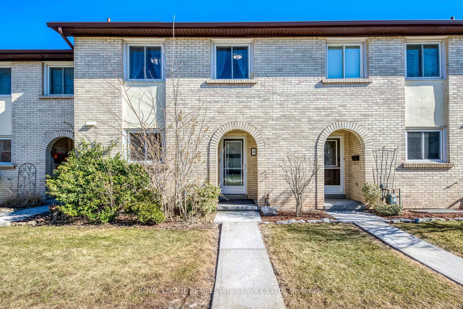 Townhouse for sale at 25-1444 Sixth Line, Oakville, 1003 - CP College Park, L6H 1X7 - MLS: W11955966